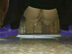 Chinese Cafe toilet voyeur